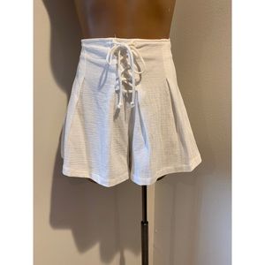 FLOWY shorts